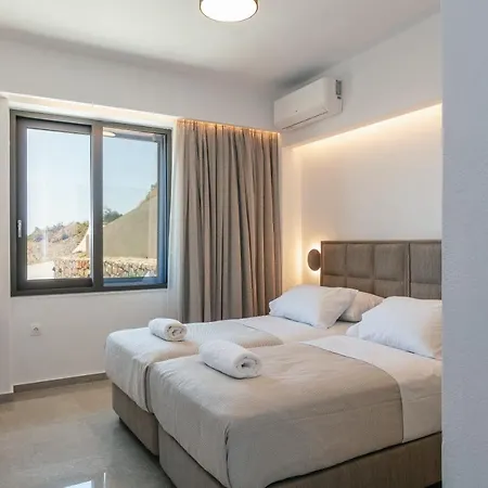 Sigma Villa, Private Swimming Pool Garden, Panoramic Sunset וילה